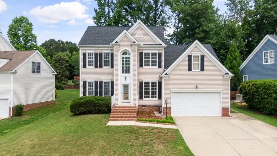 Shake Style Vinyl Siding Installation